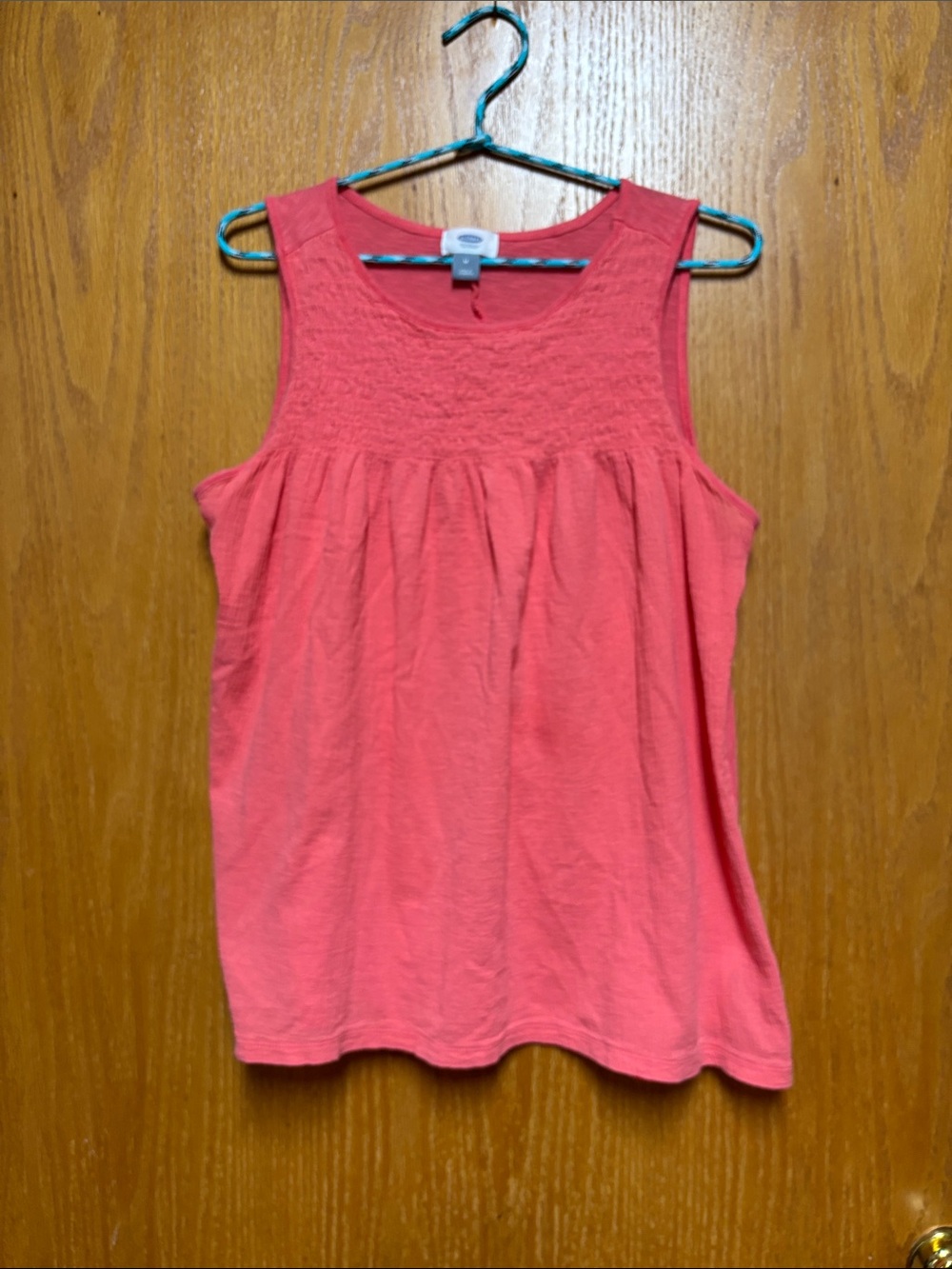 Women’s Sleeveless Coral Tank Top size Medium